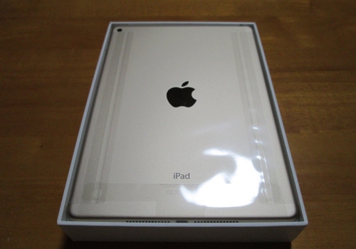 iPad Air2整備済製品開封の様子